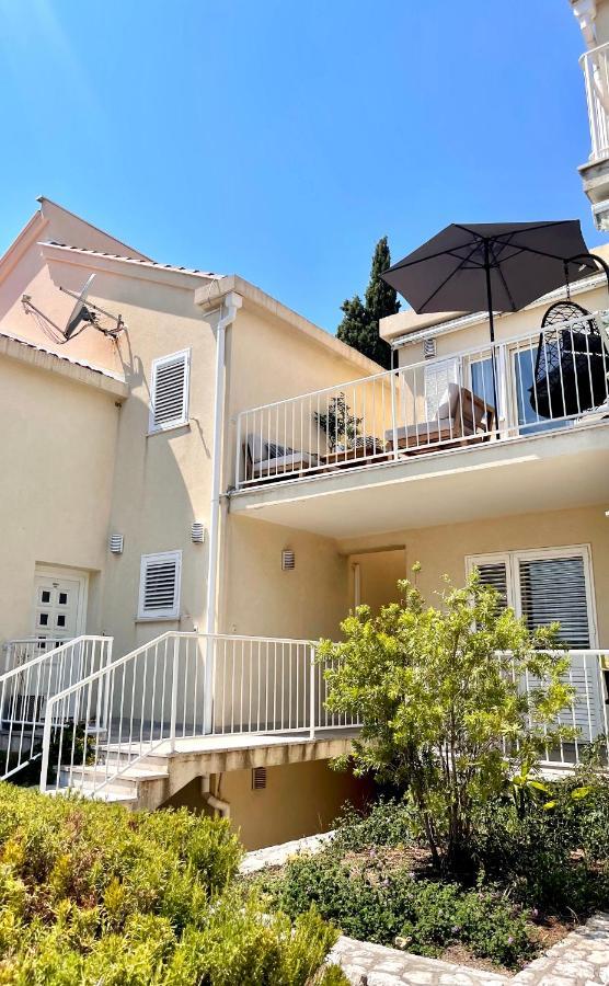 شقة Luxury Penthouse Avalon تْسافتات المظهر الخارجي الصورة